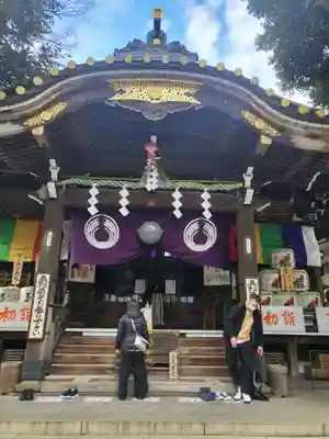 豊川稲荷東京別院の本殿・本堂