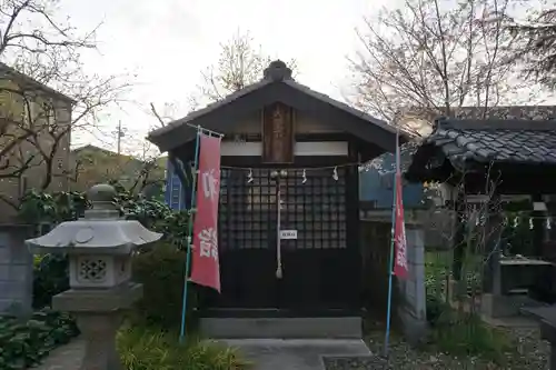 上青木氷川神社の本殿