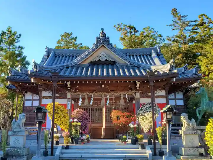淡河八幡神社の本殿・本堂