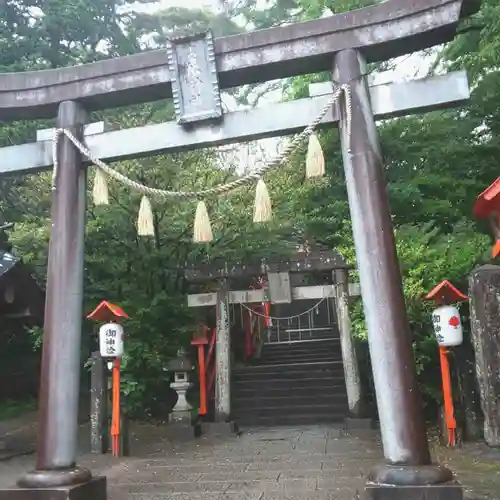 貴船神社の鳥居