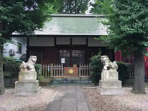 諏訪神社の本殿・本堂