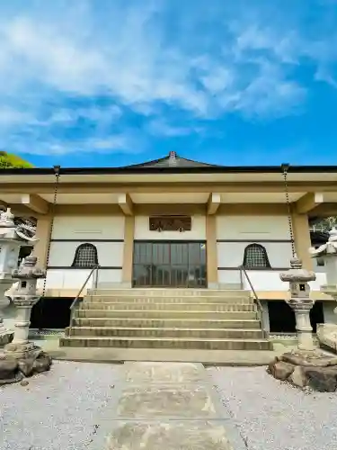 清雲寺の{uncategorized: "未分類", other: "その他", undefined: "問題あり", building: "その他建物", grave: "お墓", sacred_gate: "鳥居", guardian: "狛犬", statue: "像", buddha: "仏像", history: "歴史", nature: "自然", garden: "庭園", animal: "動物", pagoda: "塔", temizu: "手水舎", mountain_gate: "山門・神門", sanctuary: "本殿・本堂", subordinate: "末社・摂社", art: "芸術", scenery: "景色", jizo: "地蔵", ema: "絵馬", goshuin: "御朱印", omikuji: "おみくじ", items: "授与品その他", amulet: "お守り", goshuincho: "御朱印帳", eats: "食事", festival: "お祭り", votive_dance: "神楽", shichigosan: "七五三参", wedding: "結婚式", experience: "体験その他", initially: "初詣", around: "周辺", anti_infection: "感染症対策"}