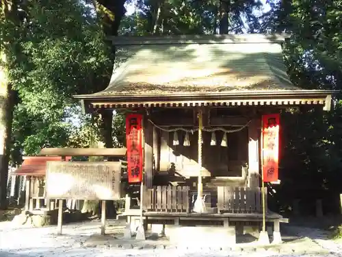 諏訪八幡神社の本殿