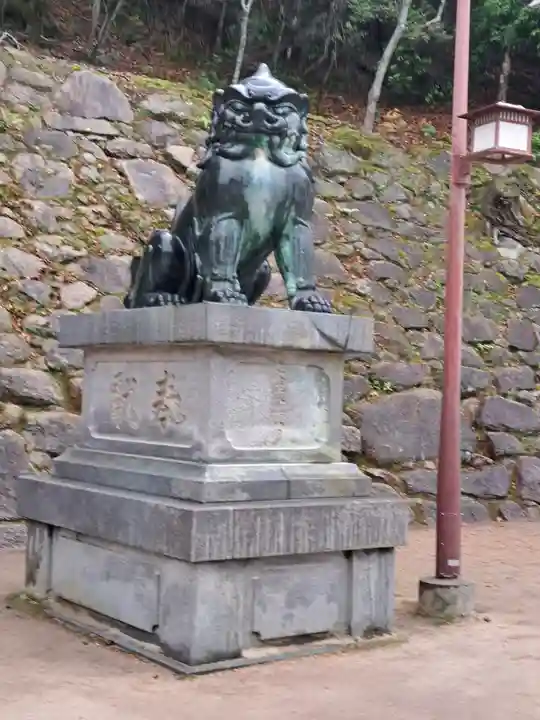 厳島神社の狛犬