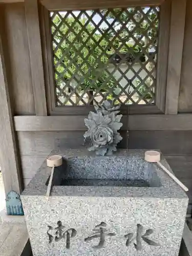 薬師院の手水舎