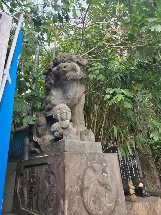 戸越八幡神社の{uncategorized: "未分類", other: "その他", undefined: "問題あり", building: "その他建物", grave: "お墓", sacred_gate: "鳥居", guardian: "狛犬", statue: "像", buddha: "仏像", history: "歴史", nature: "自然", garden: "庭園", animal: "動物", pagoda: "塔", temizu: "手水舎", mountain_gate: "山門・神門", sanctuary: "本殿・本堂", subordinate: "末社・摂社", art: "芸術", scenery: "景色", jizo: "地蔵", ema: "絵馬", goshuin: "御朱印", omikuji: "おみくじ", items: "授与品その他", amulet: "お守り", goshuincho: "御朱印帳", eats: "食事", festival: "お祭り", votive_dance: "神楽", shichigosan: "七五三参", wedding: "結婚式", experience: "体験その他", initially: "初詣", around: "周辺", anti_infection: "感染症対策"}