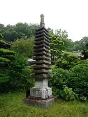 泰翁寺の塔