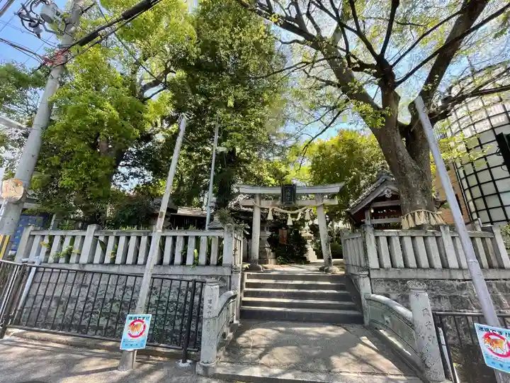 三条八幡神社の鳥居