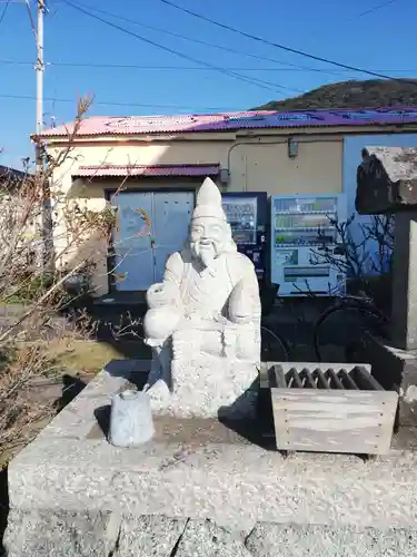 寶当神社の像