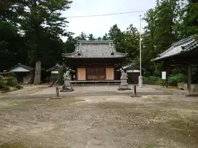 三村神社の本殿・本堂