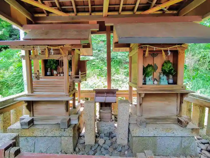 美峰稲荷神社の本殿・本堂
