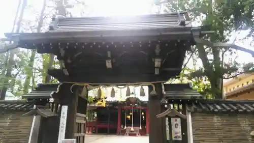 赤坂氷川神社の山門・神門