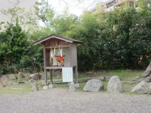 石坐神社(滋賀県)