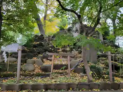 素盞雄神社の末社・摂社