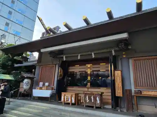 芝大神宮の{uncategorized: "未分類", other: "その他", undefined: "問題あり", building: "その他建物", grave: "お墓", sacred_gate: "鳥居", guardian: "狛犬", statue: "像", buddha: "仏像", history: "歴史", nature: "自然", garden: "庭園", animal: "動物", pagoda: "塔", temizu: "手水舎", mountain_gate: "山門・神門", sanctuary: "本殿・本堂", subordinate: "末社・摂社", art: "芸術", scenery: "景色", jizo: "地蔵", ema: "絵馬", goshuin: "御朱印", omikuji: "おみくじ", items: "授与品その他", amulet: "お守り", goshuincho: "御朱印帳", eats: "食事", festival: "お祭り", votive_dance: "神楽", shichigosan: "七五三参", wedding: "結婚式", experience: "体験その他", initially: "初詣", around: "周辺", anti_infection: "感染症対策"}