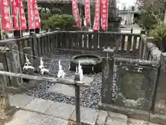 半田稲荷神社の建物その他