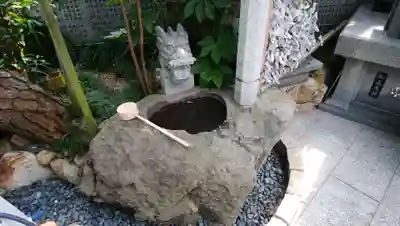 神光寺（あびこ行者堂）の手水舎