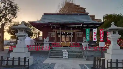 朝日氷川神社の本殿