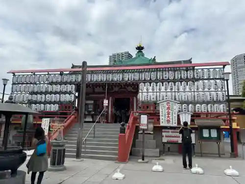 寛永寺不忍池弁天堂の{uncategorized: "未分類", other: "その他", undefined: "問題あり", building: "その他建物", grave: "お墓", sacred_gate: "鳥居", guardian: "狛犬", statue: "像", buddha: "仏像", history: "歴史", nature: "自然", garden: "庭園", animal: "動物", pagoda: "塔", temizu: "手水舎", mountain_gate: "山門・神門", sanctuary: "本殿・本堂", subordinate: "末社・摂社", art: "芸術", scenery: "景色", jizo: "地蔵", ema: "絵馬", goshuin: "御朱印", omikuji: "おみくじ", items: "授与品その他", amulet: "お守り", goshuincho: "御朱印帳", eats: "食事", festival: "お祭り", votive_dance: "神楽", shichigosan: "七五三参", wedding: "結婚式", experience: "体験その他", initially: "初詣", around: "周辺", anti_infection: "感染症対策"}