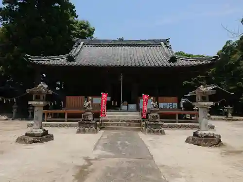 稲荷神社の本殿・本堂