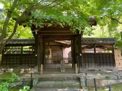 本土寺の山門・神門