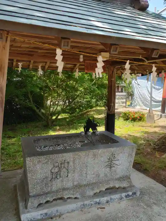 志波姫神社の手水舎