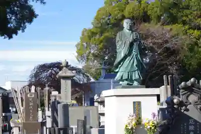 妙雲寺の像