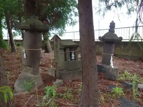 倭文神社の末社