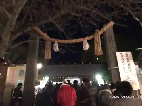 伊勢山皇大神宮の鳥居