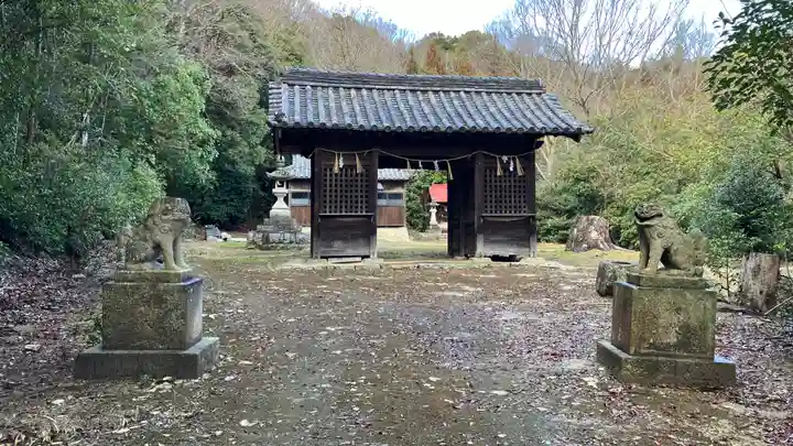 瀧神社(岡山県)