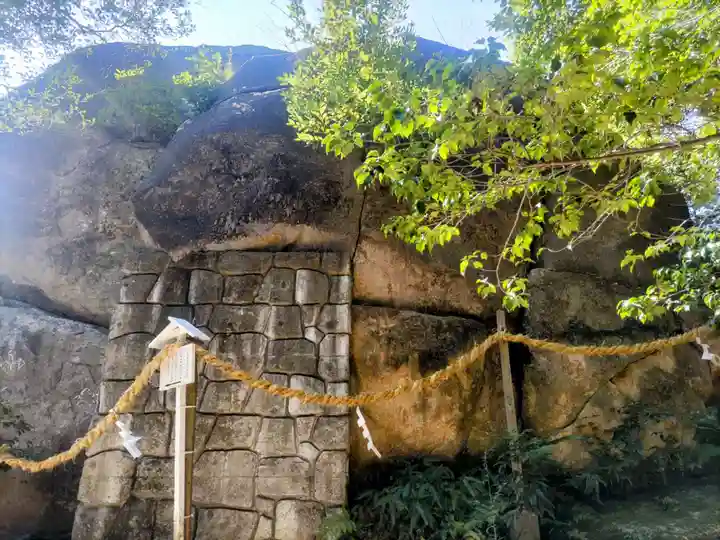 越木岩神社(兵庫県)