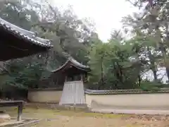 知足院の建物その他