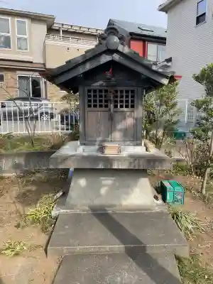 弁天社の{uncategorized: "未分類", other: "その他", undefined: "問題あり", building: "その他建物", grave: "お墓", sacred_gate: "鳥居", guardian: "狛犬", statue: "像", buddha: "仏像", history: "歴史", nature: "自然", garden: "庭園", animal: "動物", pagoda: "塔", temizu: "手水舎", mountain_gate: "山門・神門", sanctuary: "本殿・本堂", subordinate: "末社・摂社", art: "芸術", scenery: "景色", jizo: "地蔵", ema: "絵馬", goshuin: "御朱印", omikuji: "おみくじ", items: "授与品その他", amulet: "お守り", goshuincho: "御朱印帳", eats: "食事", festival: "お祭り", votive_dance: "神楽", shichigosan: "七五三参", wedding: "結婚式", experience: "体験その他", initially: "初詣", around: "周辺", anti_infection: "感染症対策"}