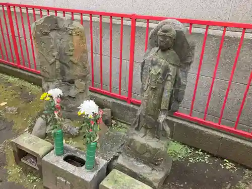 堰神社の仏像