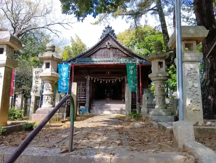 聖衆寺の{uncategorized: "未分類", other: "その他", undefined: "問題あり", building: "その他建物", grave: "お墓", sacred_gate: "鳥居", guardian: "狛犬", statue: "像", buddha: "仏像", history: "歴史", nature: "自然", garden: "庭園", animal: "動物", pagoda: "塔", temizu: "手水舎", mountain_gate: "山門・神門", sanctuary: "本殿・本堂", subordinate: "末社・摂社", art: "芸術", scenery: "景色", jizo: "地蔵", ema: "絵馬", goshuin: "御朱印", omikuji: "おみくじ", items: "授与品その他", amulet: "お守り", goshuincho: "御朱印帳", eats: "食事", festival: "お祭り", votive_dance: "神楽", shichigosan: "七五三参", wedding: "結婚式", experience: "体験その他", initially: "初詣", around: "周辺", anti_infection: "感染症対策"}