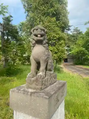 新十津川神社の狛犬
