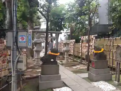 高円寺氷川神社の末社・摂社