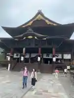 善光寺の本殿・本堂