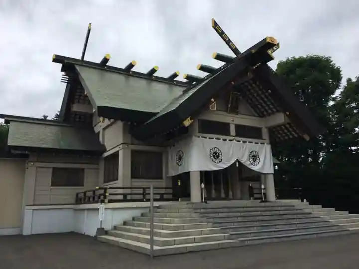 篠路神社の本殿・本堂