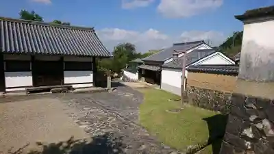 東大寺の{uncategorized: "未分類", other: "その他", undefined: "問題あり", building: "その他建物", grave: "お墓", sacred_gate: "鳥居", guardian: "狛犬", statue: "像", buddha: "仏像", history: "歴史", nature: "自然", garden: "庭園", animal: "動物", pagoda: "塔", temizu: "手水舎", mountain_gate: "山門・神門", sanctuary: "本殿・本堂", subordinate: "末社・摂社", art: "芸術", scenery: "景色", jizo: "地蔵", ema: "絵馬", goshuin: "御朱印", omikuji: "おみくじ", items: "授与品その他", amulet: "お守り", goshuincho: "御朱印帳", eats: "食事", festival: "お祭り", votive_dance: "神楽", shichigosan: "七五三参", wedding: "結婚式", experience: "体験その他", initially: "初詣", around: "周辺", anti_infection: "感染症対策"}