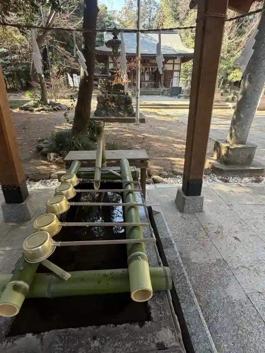 三ケ尻八幡神社の{uncategorized: "未分類", other: "その他", undefined: "問題あり", building: "その他建物", grave: "お墓", sacred_gate: "鳥居", guardian: "狛犬", statue: "像", buddha: "仏像", history: "歴史", nature: "自然", garden: "庭園", animal: "動物", pagoda: "塔", temizu: "手水舎", mountain_gate: "山門・神門", sanctuary: "本殿・本堂", subordinate: "末社・摂社", art: "芸術", scenery: "景色", jizo: "地蔵", ema: "絵馬", goshuin: "御朱印", omikuji: "おみくじ", items: "授与品その他", amulet: "お守り", goshuincho: "御朱印帳", eats: "食事", festival: "お祭り", votive_dance: "神楽", shichigosan: "七五三参", wedding: "結婚式", experience: "体験その他", initially: "初詣", around: "周辺", anti_infection: "感染症対策"}
