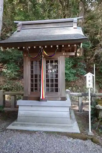 湯泉神社の末社・摂社