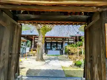 浄顕寺の本殿・本堂
