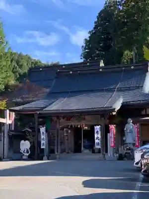 熊谷寺の本殿・本堂