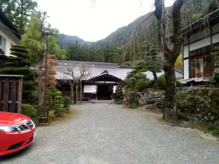 智寂坊の本殿・本堂