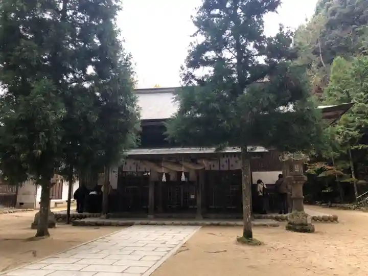 玉作湯神社の本殿・本堂