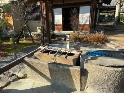 神光院の{uncategorized: "未分類", other: "その他", undefined: "問題あり", building: "その他建物", grave: "お墓", sacred_gate: "鳥居", guardian: "狛犬", statue: "像", buddha: "仏像", history: "歴史", nature: "自然", garden: "庭園", animal: "動物", pagoda: "塔", temizu: "手水舎", mountain_gate: "山門・神門", sanctuary: "本殿・本堂", subordinate: "末社・摂社", art: "芸術", scenery: "景色", jizo: "地蔵", ema: "絵馬", goshuin: "御朱印", omikuji: "おみくじ", items: "授与品その他", amulet: "お守り", goshuincho: "御朱印帳", eats: "食事", festival: "お祭り", votive_dance: "神楽", shichigosan: "七五三参", wedding: "結婚式", experience: "体験その他", initially: "初詣", around: "周辺", anti_infection: "感染症対策"}