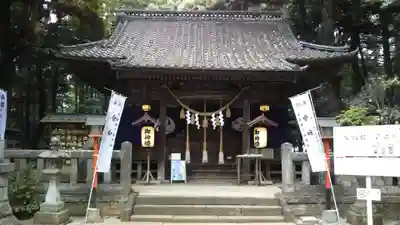 間々田八幡宮の本殿・本堂
