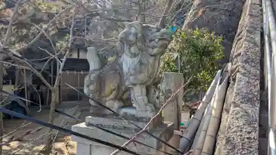 湊三嶋大明神社の狛犬