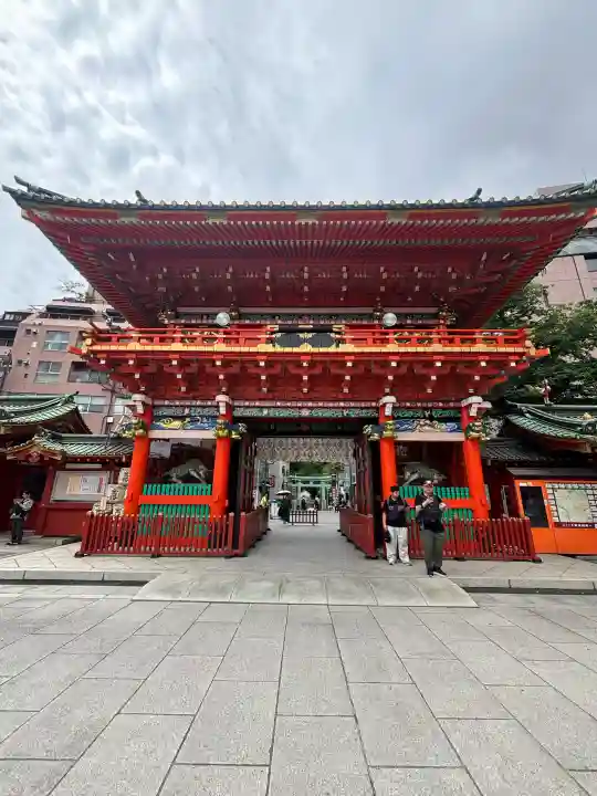 神田神社(神田明神)の{uncategorized: "未分類", other: "その他", undefined: "問題あり", building: "その他建物", grave: "お墓", sacred_gate: "鳥居", guardian: "狛犬", statue: "像", buddha: "仏像", history: "歴史", nature: "自然", garden: "庭園", animal: "動物", pagoda: "塔", temizu: "手水舎", mountain_gate: "山門・神門", sanctuary: "本殿・本堂", subordinate: "末社・摂社", art: "芸術", scenery: "景色", jizo: "地蔵", ema: "絵馬", goshuin: "御朱印", omikuji: "おみくじ", items: "授与品その他", amulet: "お守り", goshuincho: "御朱印帳", eats: "食事", festival: "お祭り", votive_dance: "神楽", shichigosan: "七五三参", wedding: "結婚式", experience: "体験その他", initially: "初詣", around: "周辺", anti_infection: "感染症対策"}